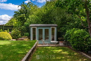 Barncroft Norton